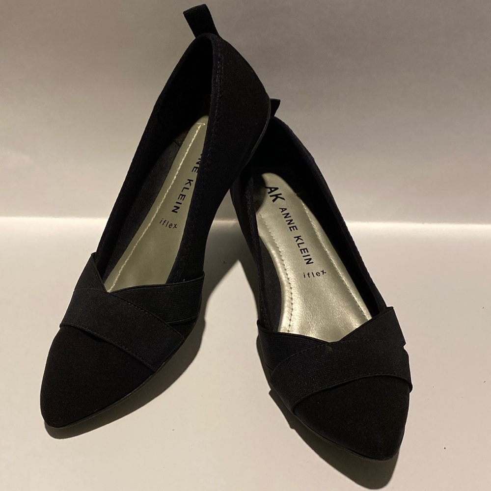 Anne Klein Oval Pointed Toe Flats Black iFlex Women’s 7.5